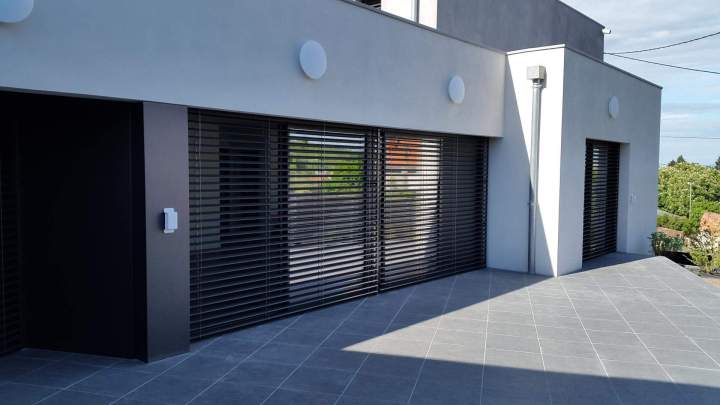 Brise soleil orientable à Clermont Ferrand