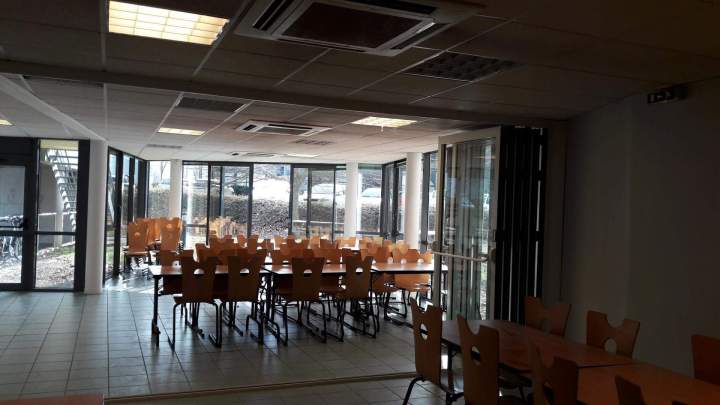 Installation de porte repliable Clermont Ferrand