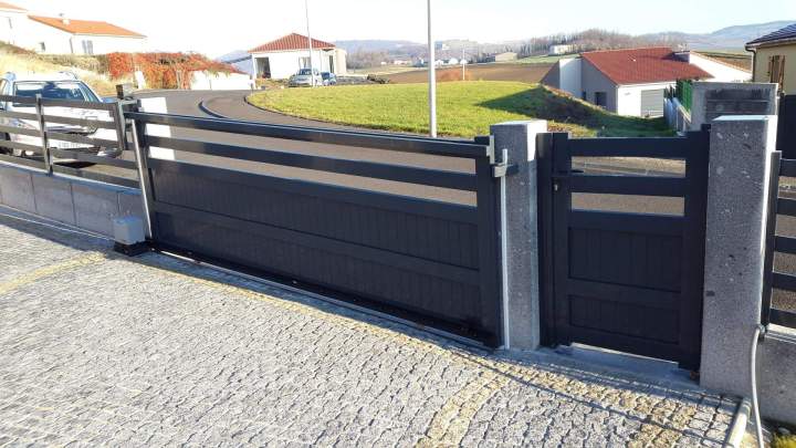 Portails sur mesure Clermont Ferrand