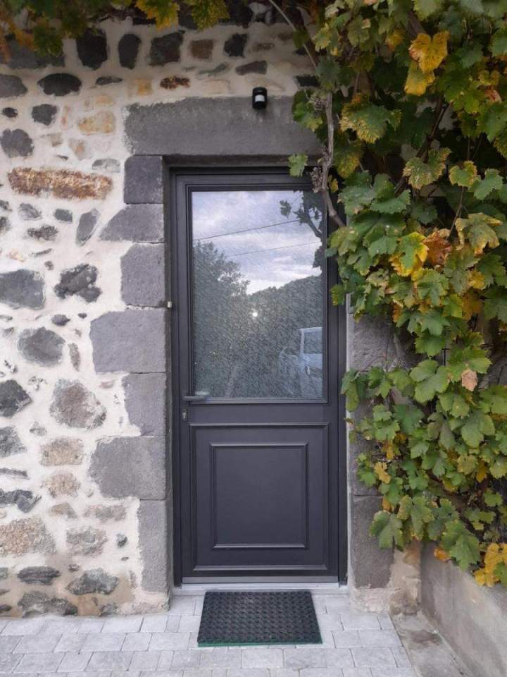 Porte d’entrée moderne Clermont Ferrand