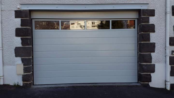 Fabrication de porte de garage, Riom<br>Installation de porte de garage, Riom<br>Pose de porte de garage, Riom