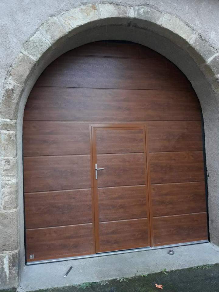 Porte de garage sectionnelle Clermont Ferrand