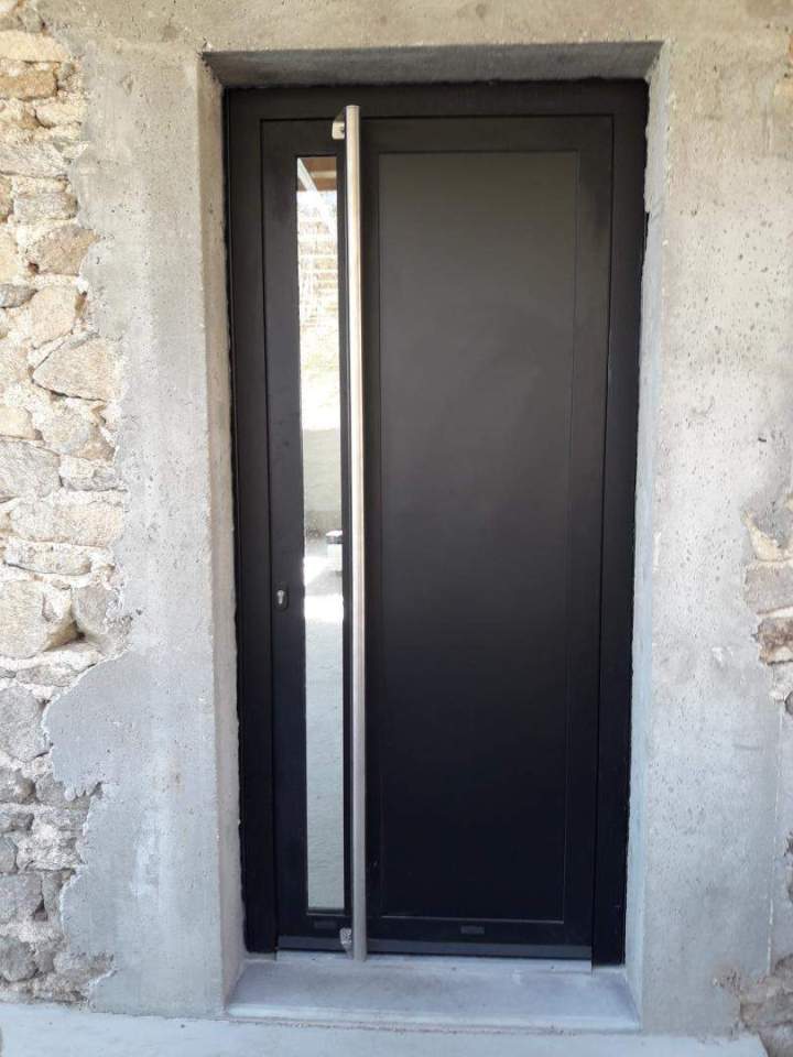 Rénovation de porte d’entrée Clermont Ferrand