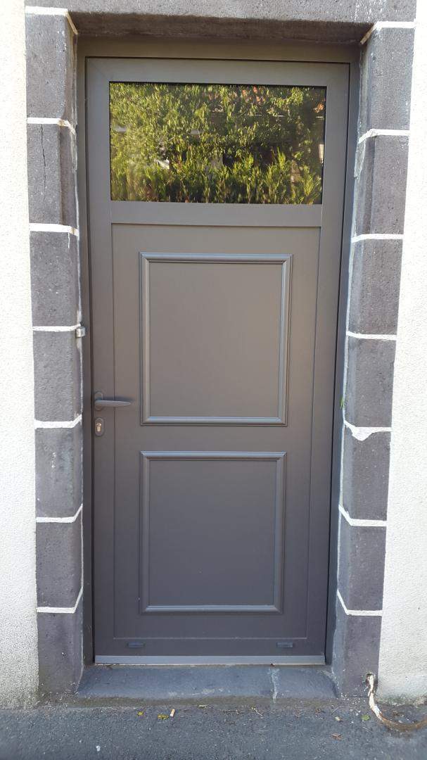 Spécialiste porte d’entrée Clermont Ferrand