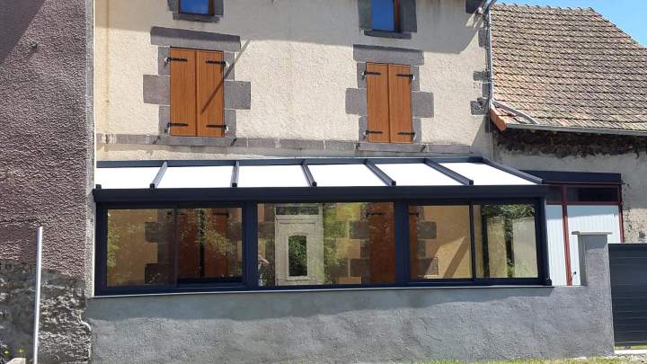Véranda sur mesure Clermont Ferrand