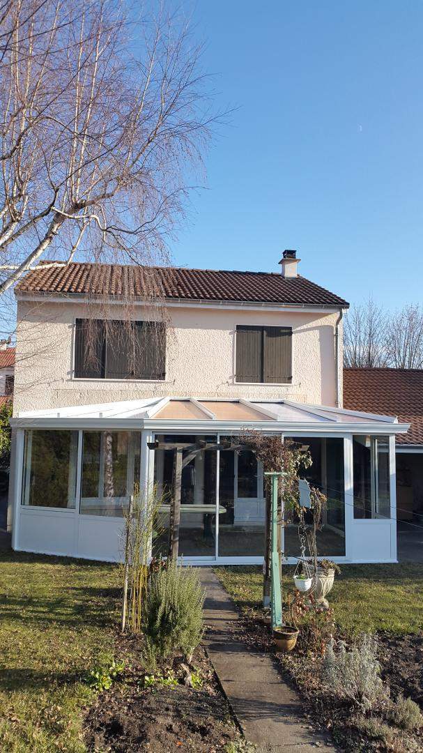 Véranda sur mesure Clermont Ferrand