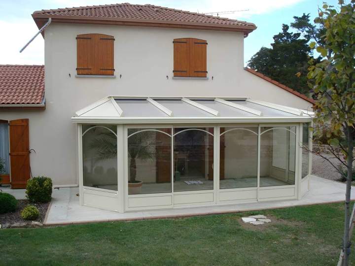 Véranda sur mesure Clermont-Ferrand