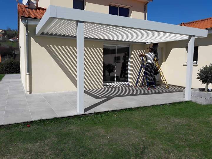 Fabricant de pergolas pour extérieurs